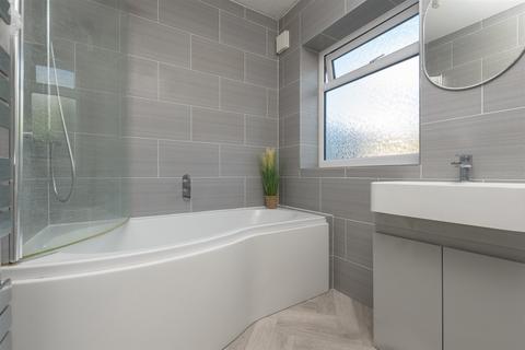 22 Festival Avenue, Longfield, DA3 7HR