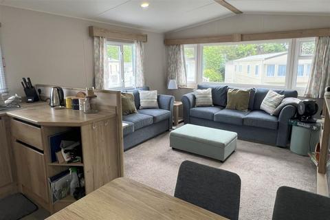 2 bedroom mobile home for sale, Oakdene Forest Holiday Park, St. Leonards, Ringwood