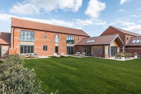 5 bedroom link detached house for sale, High Kelling, Holt