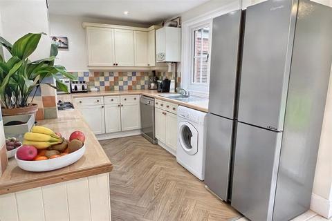 3 bedroom detached house for sale, Ringwood Road, St. Ives, Ringwood