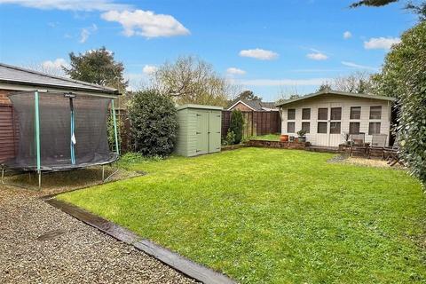 3 bedroom detached house for sale, Ringwood Road, St. Ives, Ringwood