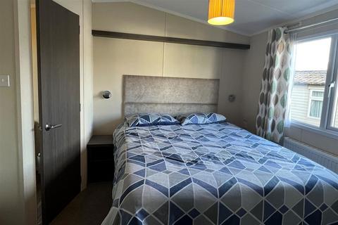 2 bedroom mobile home for sale, St Leonards , Dorset