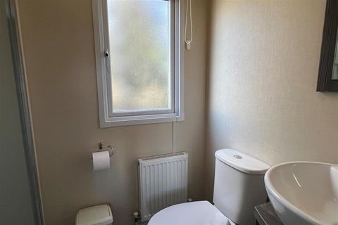 2 bedroom mobile home for sale, St Leonards , Dorset