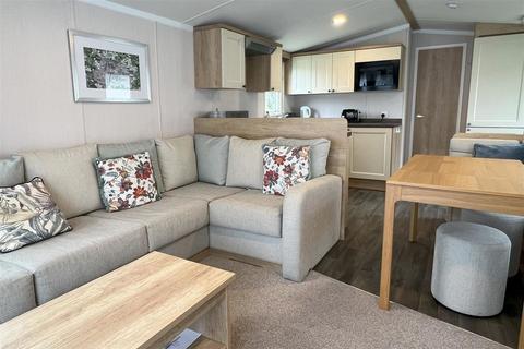 2 bedroom mobile home for sale, Oakdene Forest Holiday Park, St. Leonards, Ringwood