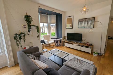 2 bedroom ground floor flat to rent, Olive Lane, Wavertree, Liverpool