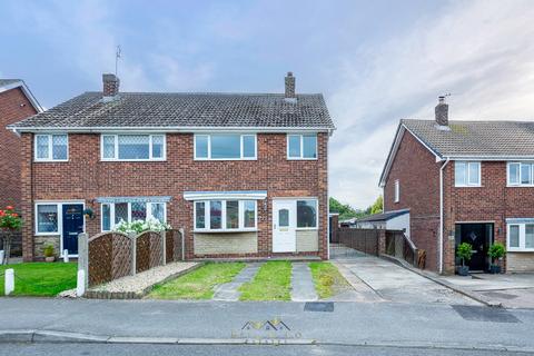 3 bedroom semi-detached house for sale, Pagdin Drive, Doncaster DN11