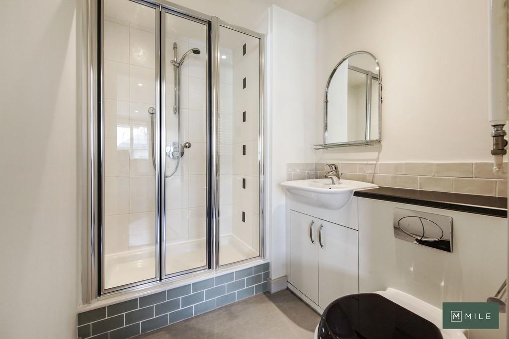 17 Artisan Mews, Warfield Road - am SJzk KClue Mm9 FVH