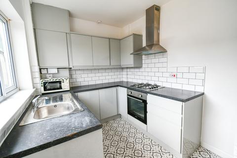 148 The Crescent, Woodlands, Doncaster, DN6 7NL