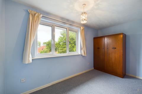 2 bedroom end of terrace house for sale, Lawford Avenue, Boley Park, Lichfield