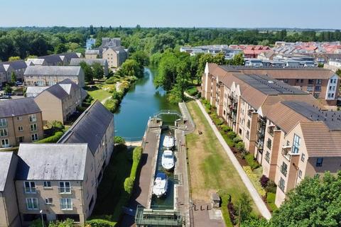 2 bedroom apartment for sale, Marbled White Court, St. Neots PE19