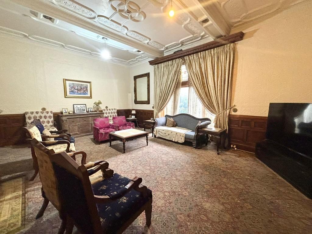 Living room 1