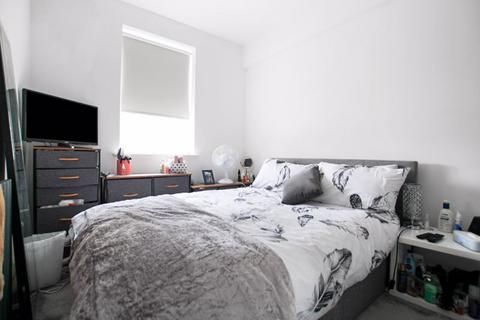 6 Reventlow Road, London, SE9 2DJ