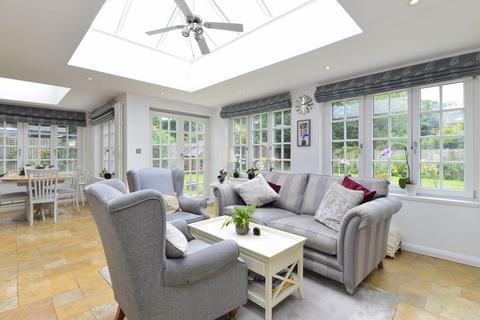 5 bedroom detached house for sale, Cromwell Place, Cranleigh