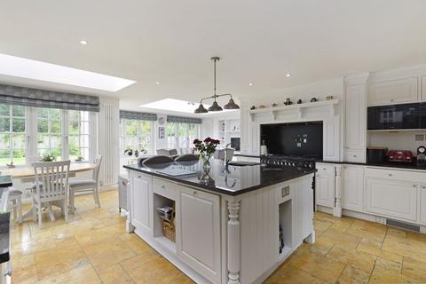 5 bedroom detached house for sale, Cromwell Place, Cranleigh
