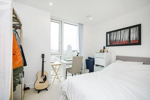 3 bedroom flat for sale, High Street E15, Stratford, London, E15