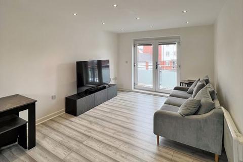 17 Akron Drive, Wolverhampton, WV10 6EG