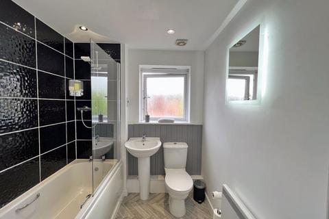 17 Akron Drive, Wolverhampton, WV10 6EG