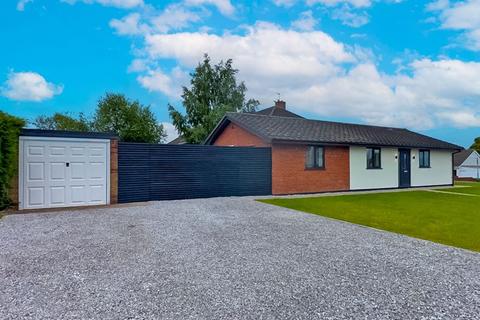 3 bedroom detached bungalow for sale, Beccles Drive, Willenhall