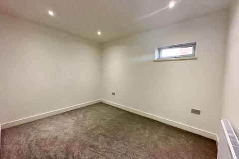 2 Beccles Drive, Willenhall, WV13 3HW