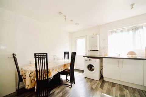 4 bedroom townhouse for sale, Nightingale Vale, London