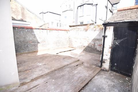 2 Adrian Street, Blackpool, FY1 6DA