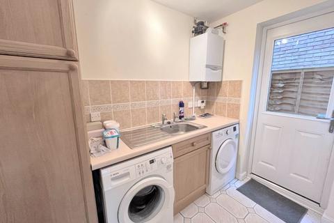 10 Pembury Close, Sutton Coldfield, B74 2FH