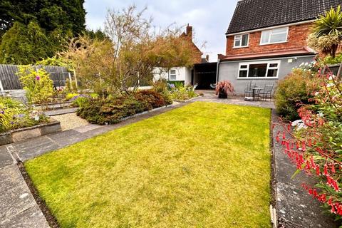 13 Chavasse Road, Sutton Coldfield, B72 1NZ