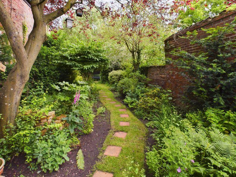Delightful garden