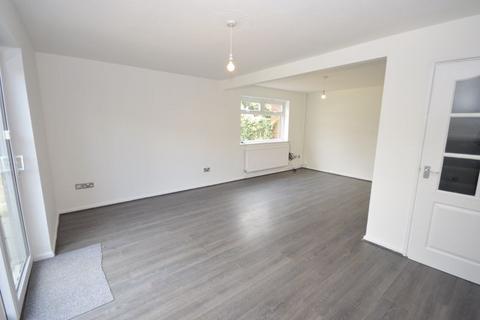 15 Appleby Walk, Widnes, WA8 8YJ