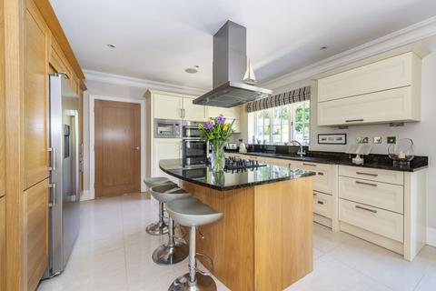 5 bedroom detached house for sale, Spring Meadow, Uckfield