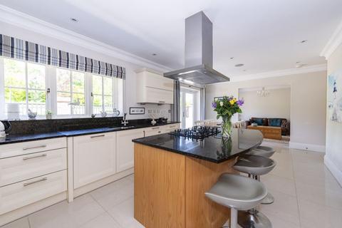 5 bedroom detached house for sale, Spring Meadow, Uckfield