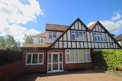 6 bedroom semi-detached house for sale, Wood End Road, Harrow