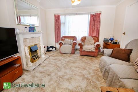 3 bedroom semi-detached house for sale, Elm Drive, Cheshunt