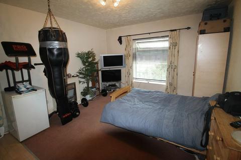 Studio to rent, Tavistock Court, Nottingham