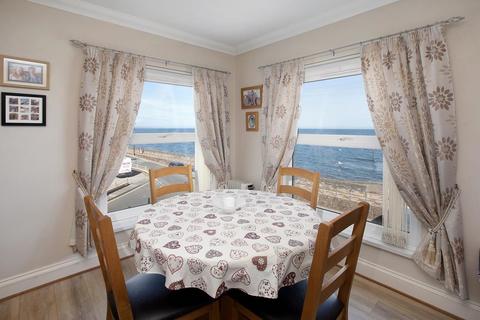 2 bedroom apartment for sale, Den Promenade, Teignmouth