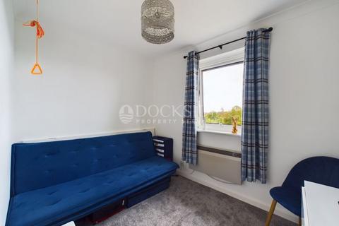 2 bedroom apartment for sale, Flack Gardens, Rochester