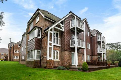 2 bedroom apartment to rent, Cranwells Lane, Farnham Common, Buckinghamshire, SL2 3GW