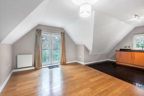 2 bedroom apartment to rent, Cranwells Lane, Farnham Common, Buckinghamshire, SL2 3GW