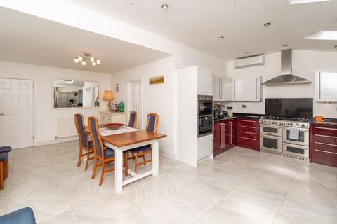 40 Birchgate, Wollescote, Stourbridge, DY9 8XN