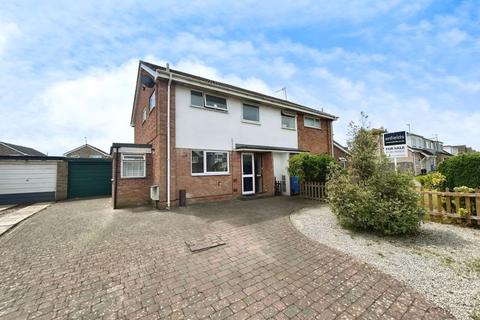 3 bedroom semi-detached house for sale, Warburton Road, Poole BH17
