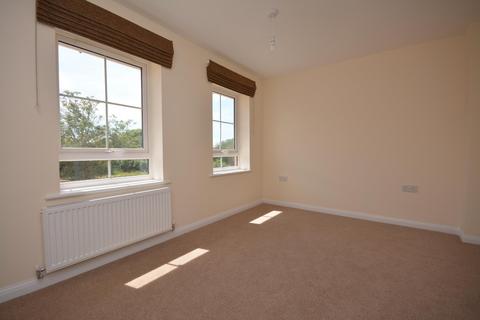 2 bedroom end of terrace house to rent, St. Wilfred Drive, East Cowes