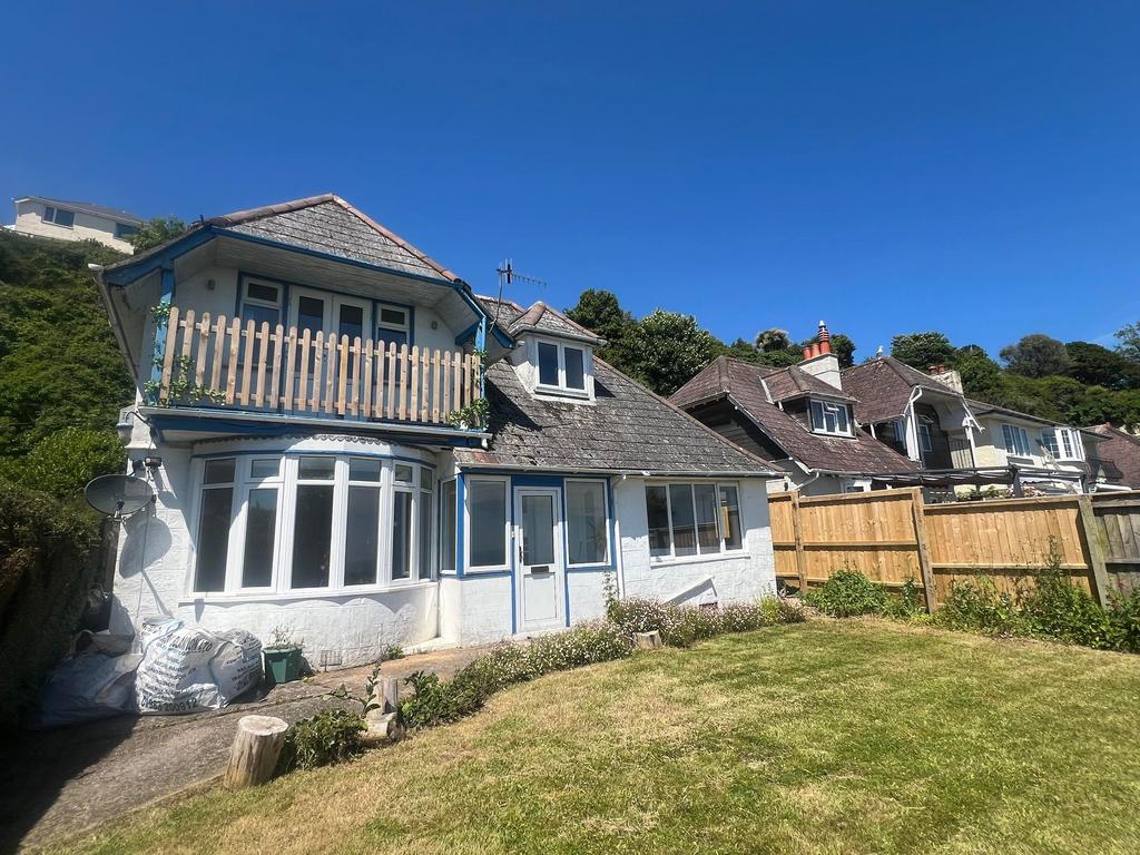 Gills Cliff Road, Ventnor 2 bed detached house £1,100 pcm (£254 pw)