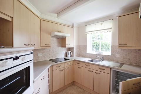 1 bedroom retirement property for sale, 59 Massetts Road, Horley RH6