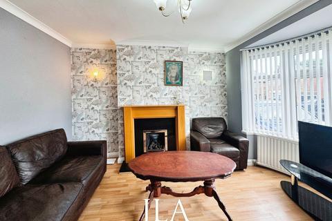 4 bedroom semi-detached house to rent, Wigston LE18