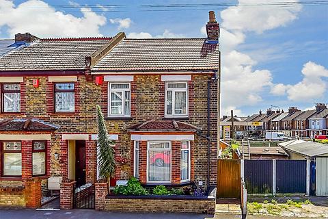 3 bedroom end of terrace house for sale, Muir Road, Ramsgate, Kent