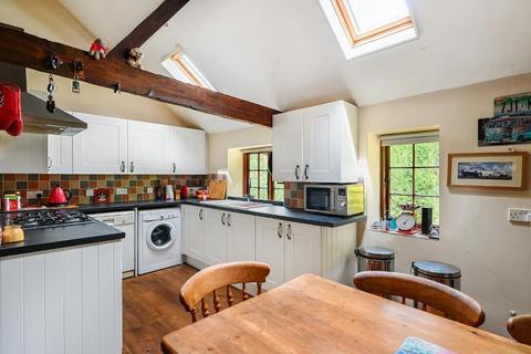 5 bedroom barn conversion for sale, Marden Road, Staplehurst, Kent, TN12 0PD