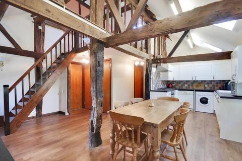 5 bedroom barn conversion for sale, Marden Road, Staplehurst, Kent, TN12 0PD