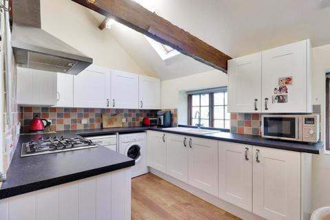 5 bedroom barn conversion for sale, Marden Road, Staplehurst, Kent, TN12 0PD