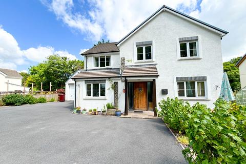 4 bedroom detached house for sale, St Patrick’s Hill , Llanreath, SA72 6XQ