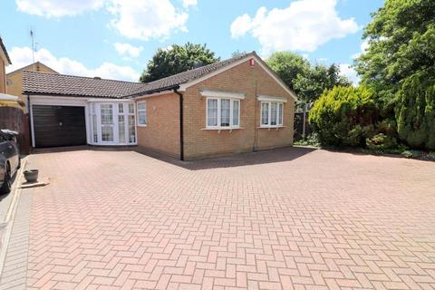 3 bedroom bungalow for sale, Luton LU3